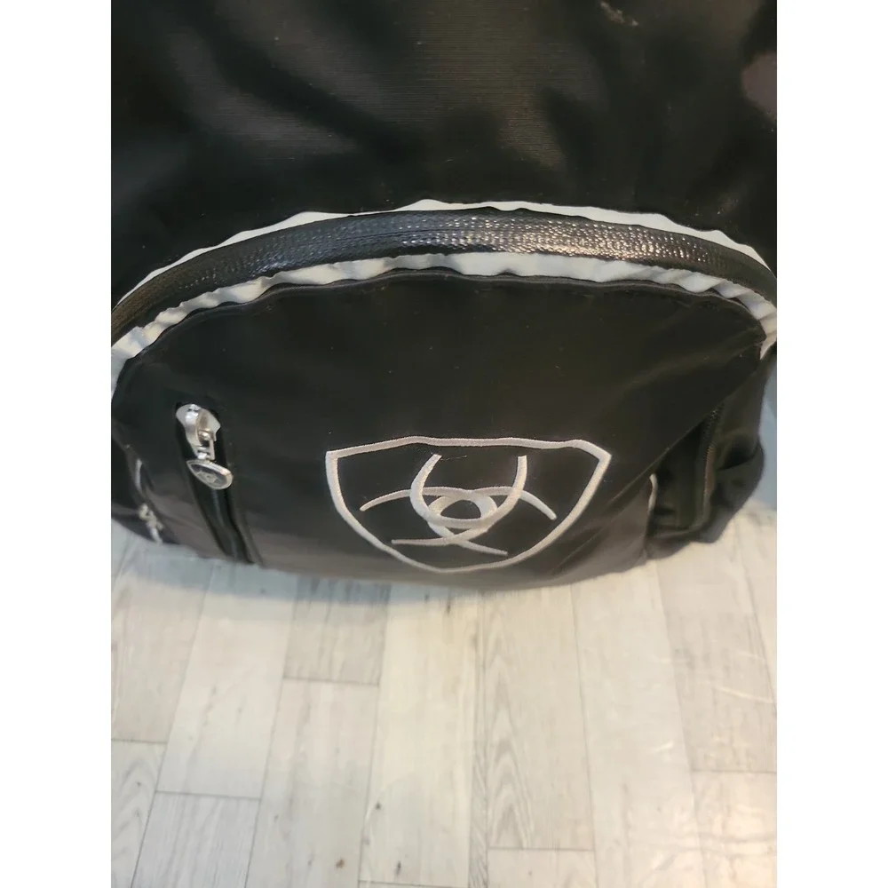 Ariat Ring Backpack Black Zip Closure, Zipper Pockets Unisex Adults